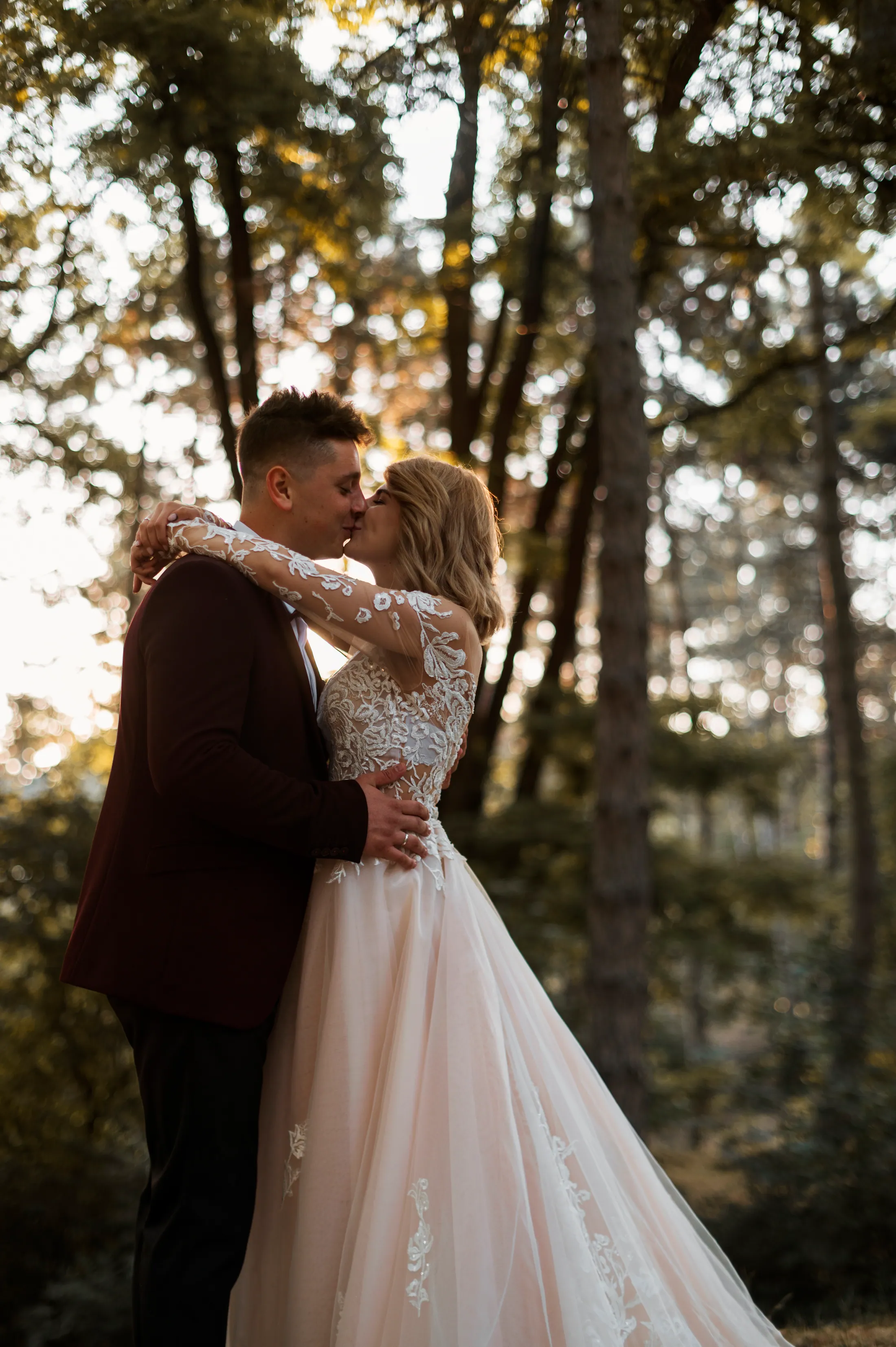 Une table de mariage dressée au Manoir des Rêves Sauvages